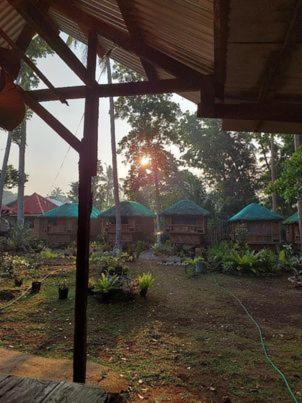 Elvira'S Homestay Looc  Exterior photo