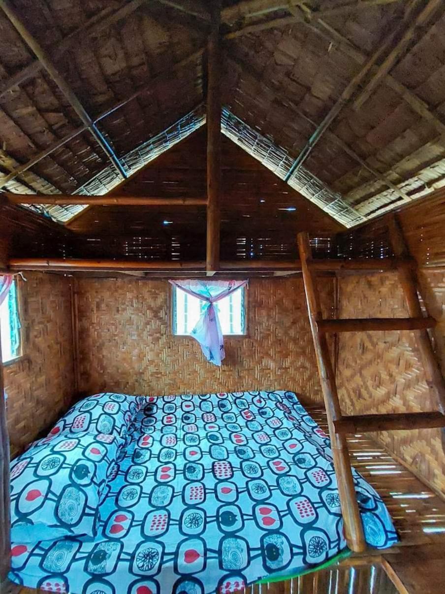 Elvira'S Homestay Looc  Exterior photo
