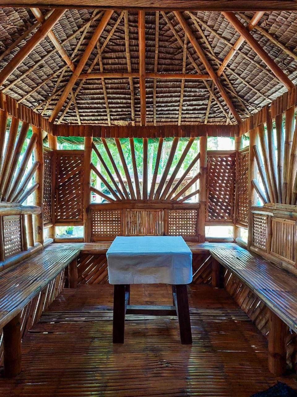 Elvira'S Homestay Looc  Exterior photo