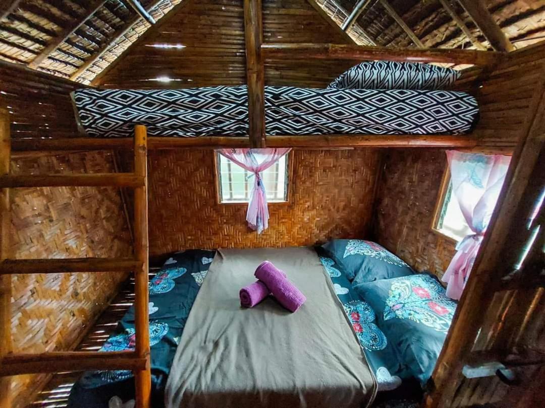 Elvira'S Homestay Looc  Exterior photo